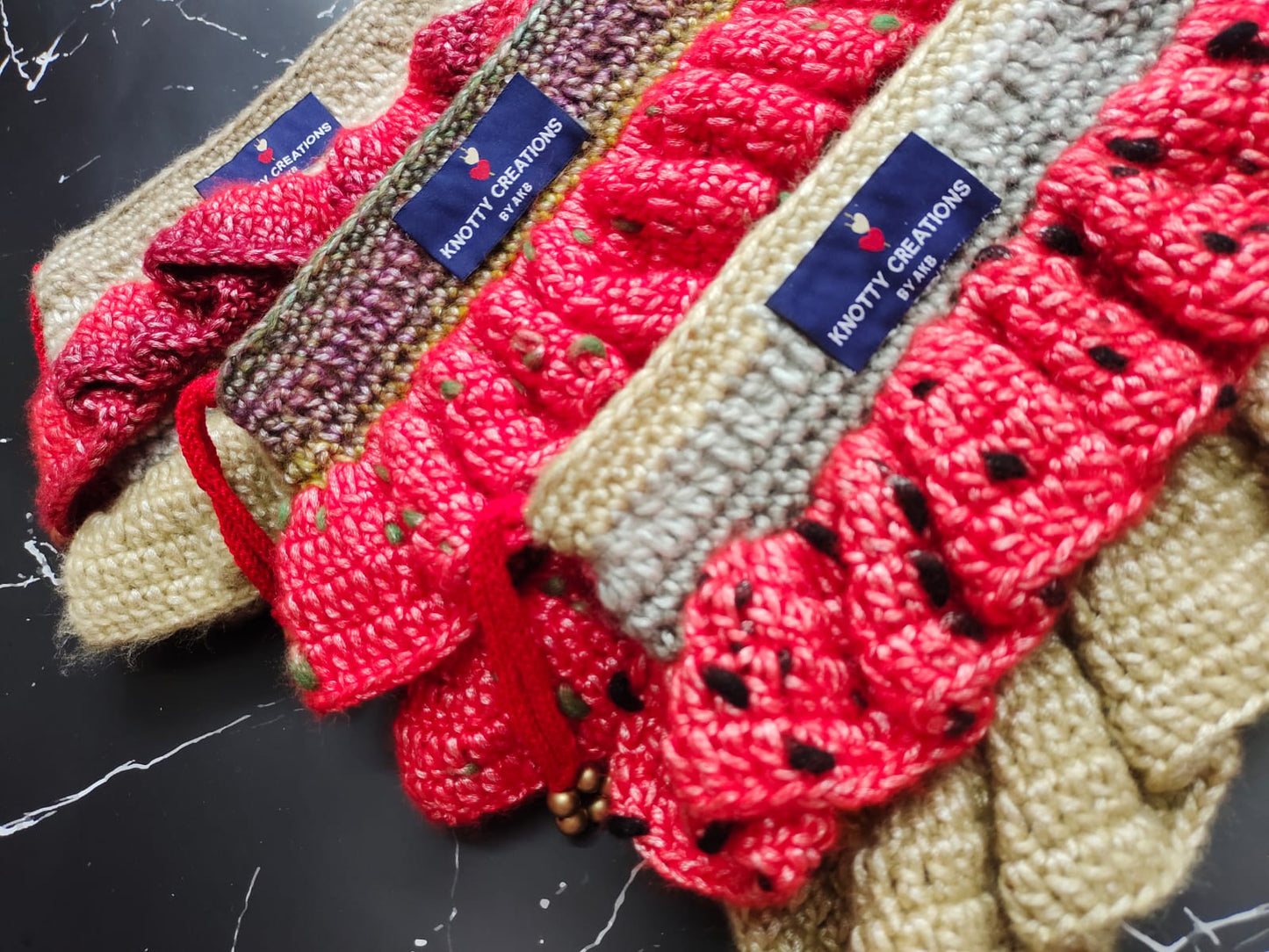 crochet clutch : Layered Ruffle Evening Purse