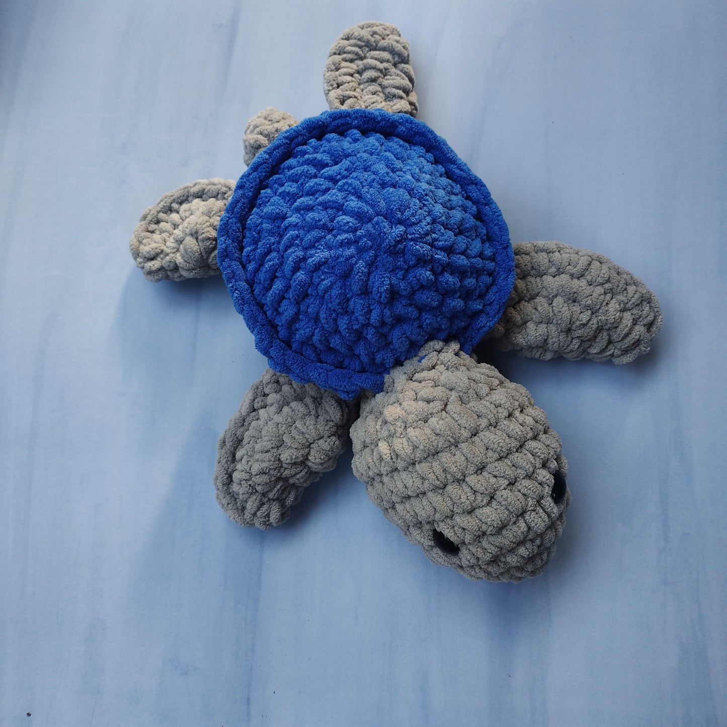 Crochet turtle : soft & cuddly toy
