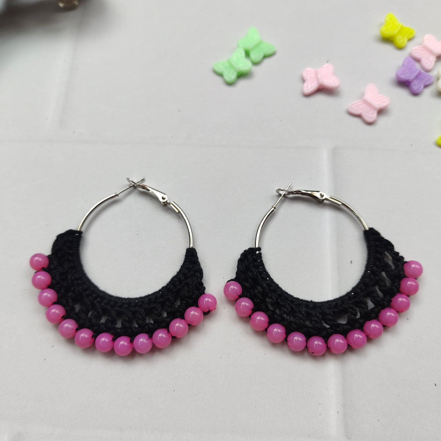 Crochet hoop earrings : Lightweight handmade jewelry