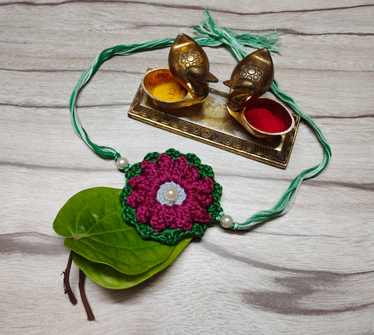Crochet Rakhi : Knot of  love rakhi