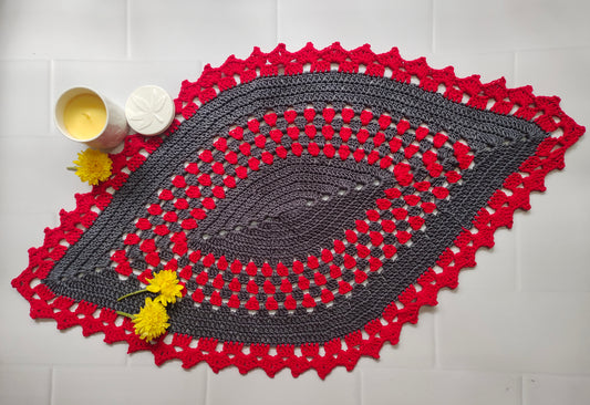 Crochet oval table mat : Elegant home decor
